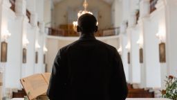 On The Shoulders Of Giants: Sermon Preparation Resources For Pastors