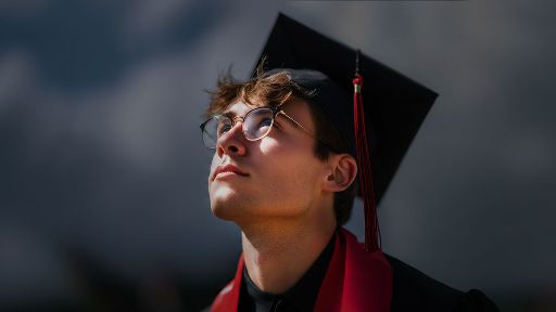 view the Motion Background Graduation Loop